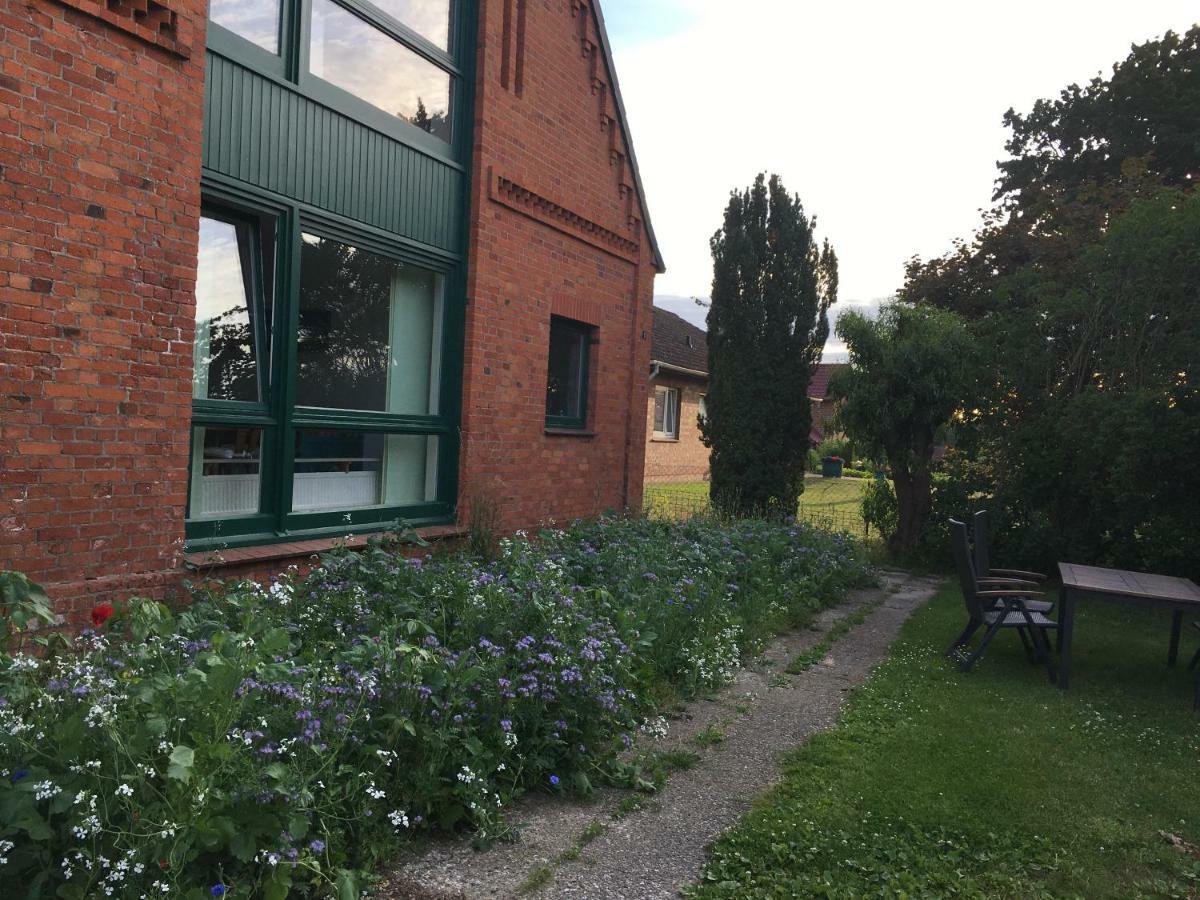 Ferienwohnung Garten Eben Rullstorf Экстерьер фото